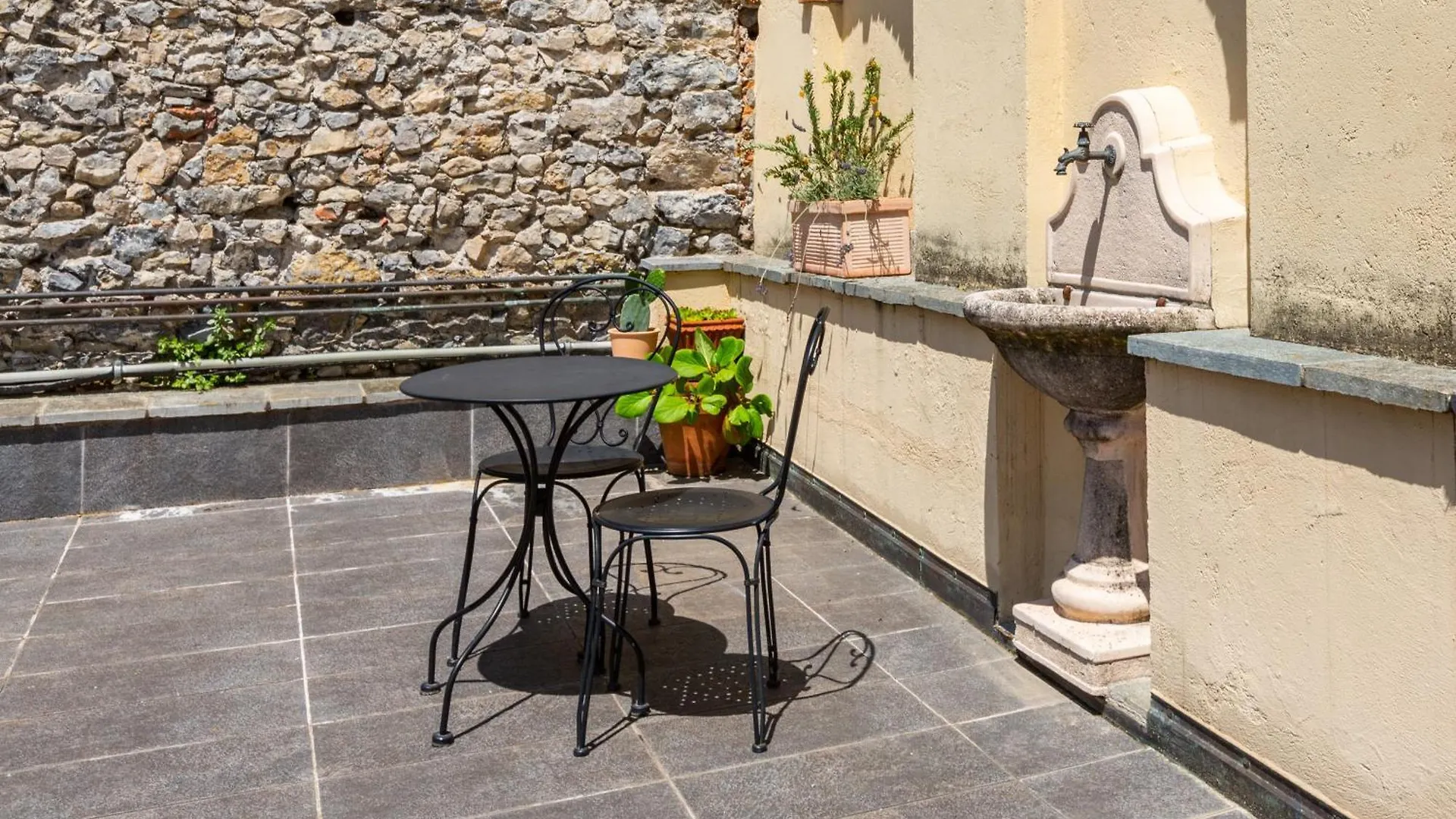 Lake View Terrace Apartment By Rent All Como Mezzegra Italia